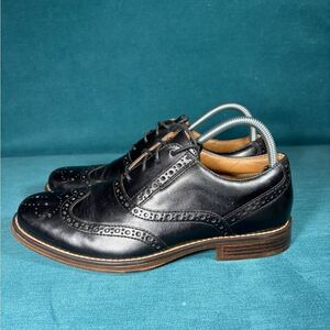 Size 8 - Men’s  DOCKERS Dress black shoes